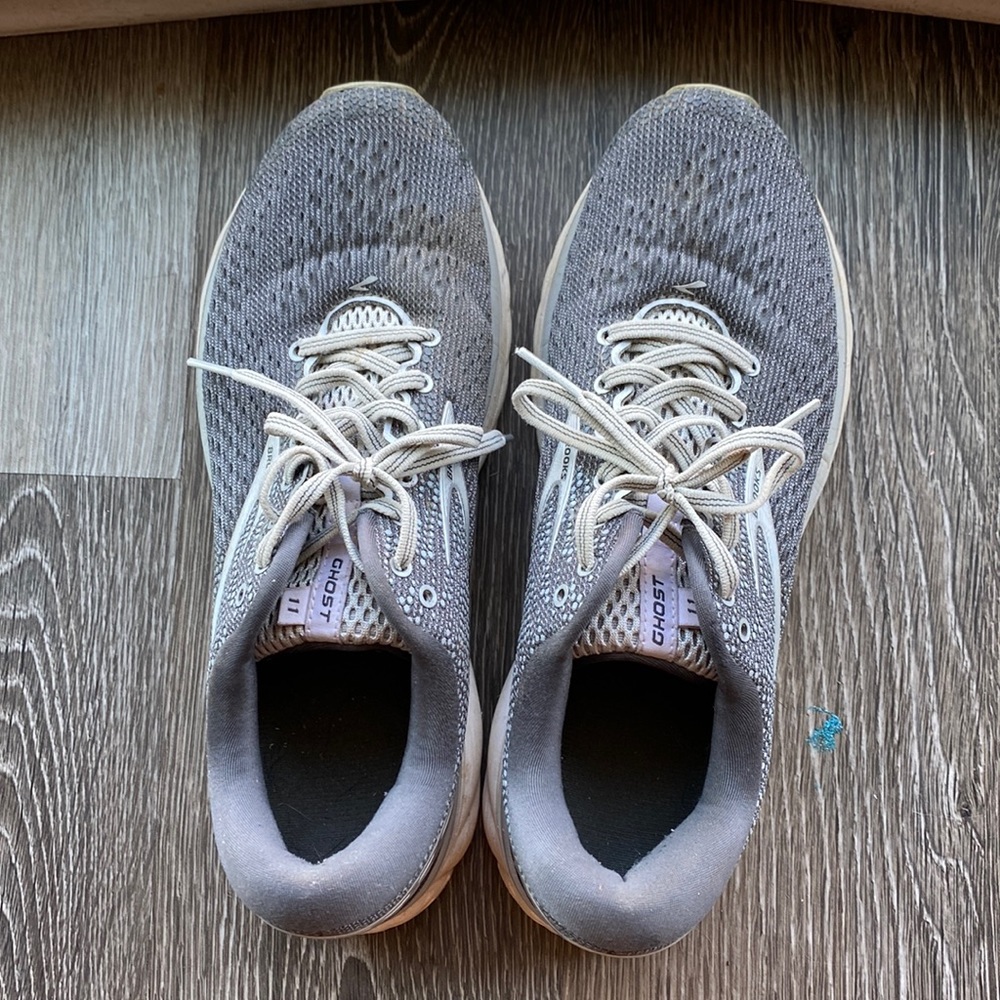 Brooks Ghost 11 womens shoe